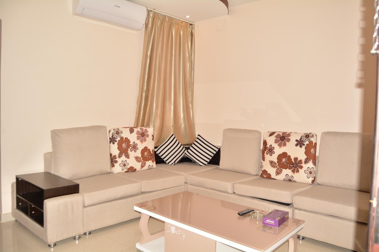 Orient House Aparthotel Ha'il Bagian luar foto